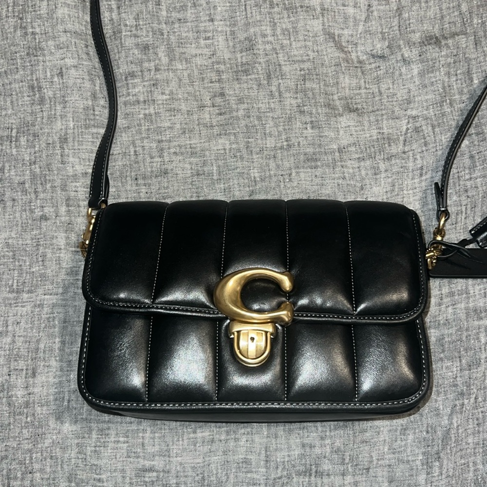 Coach genuine leather gold clasp bag